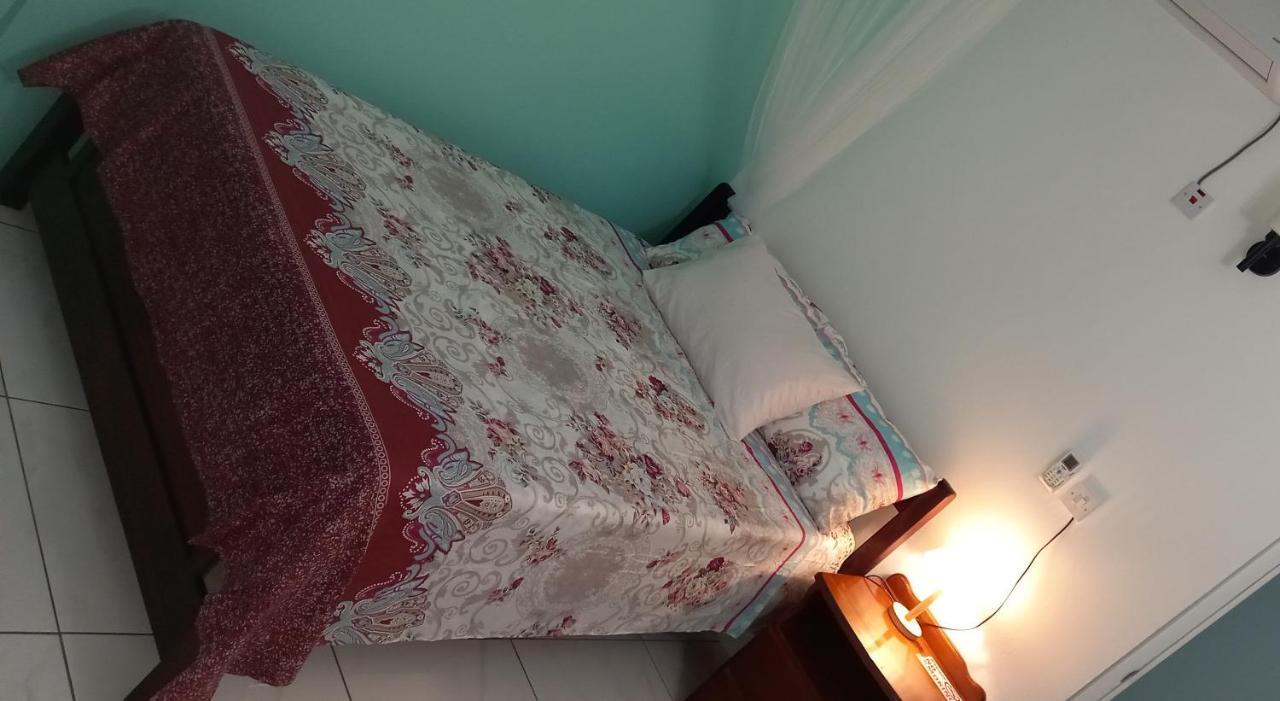 Cozy Vacation Retreat With Free Parking Apartment Roseau Exterior foto