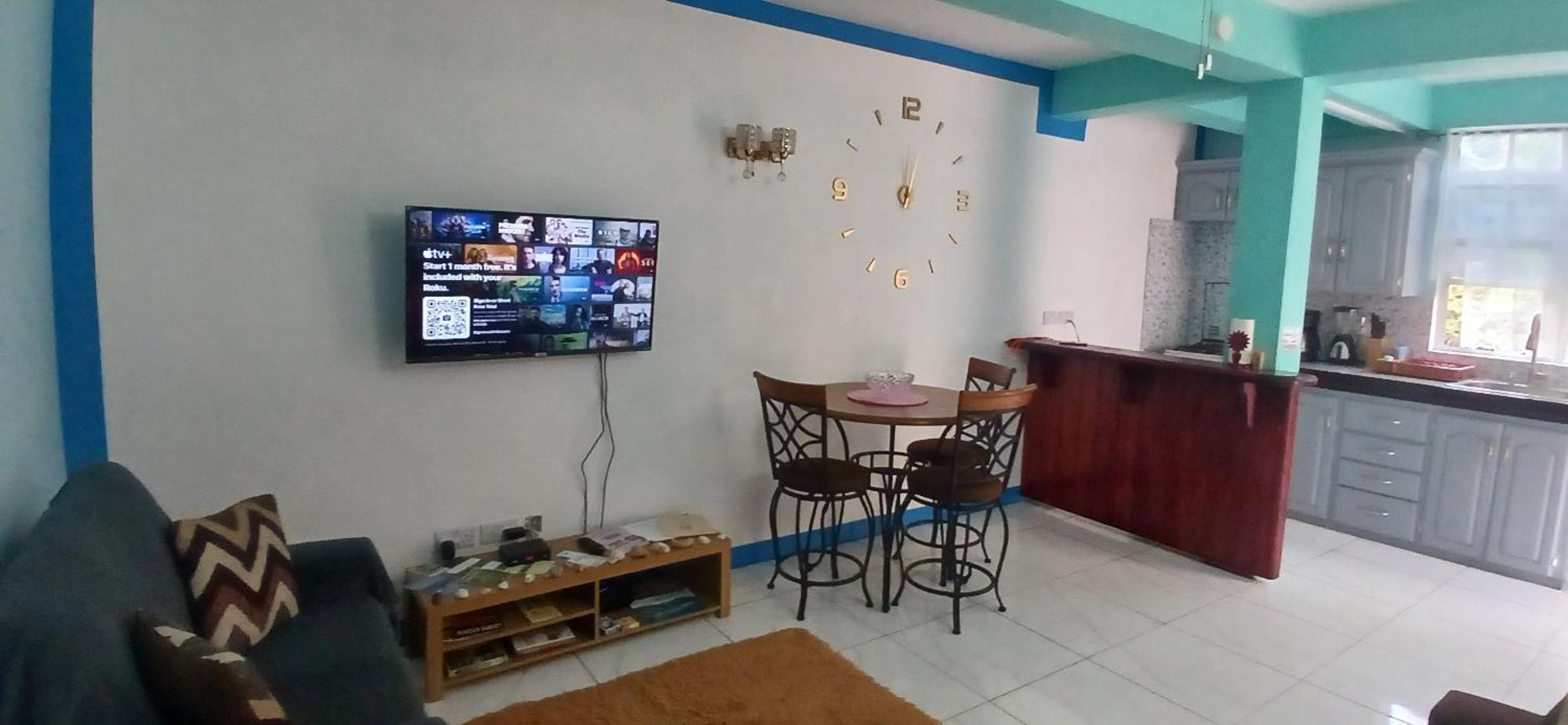 Cozy Vacation Retreat With Free Parking Apartment Roseau Exterior foto